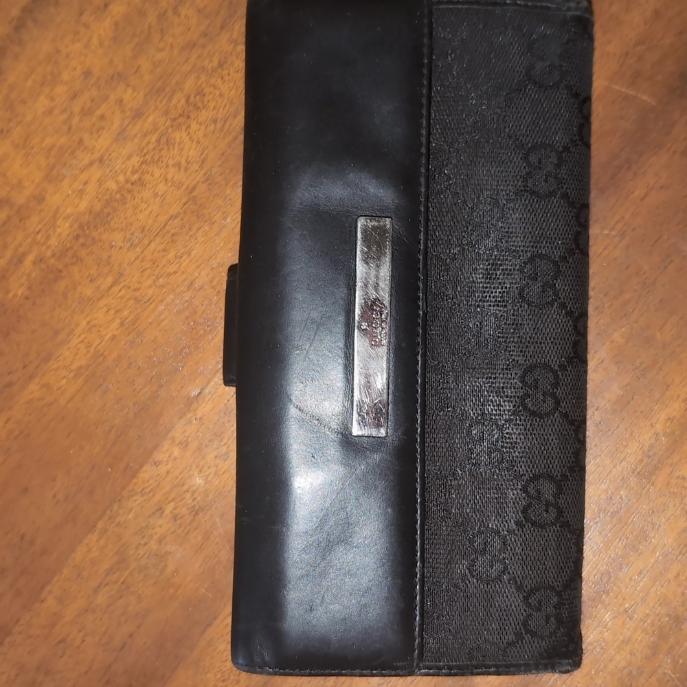 Gucci Long Leather and Canvas Wallet. EUC. - Picture 6 of 12